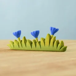 BumbuToys Grass with Blue Flowers Large Outlet