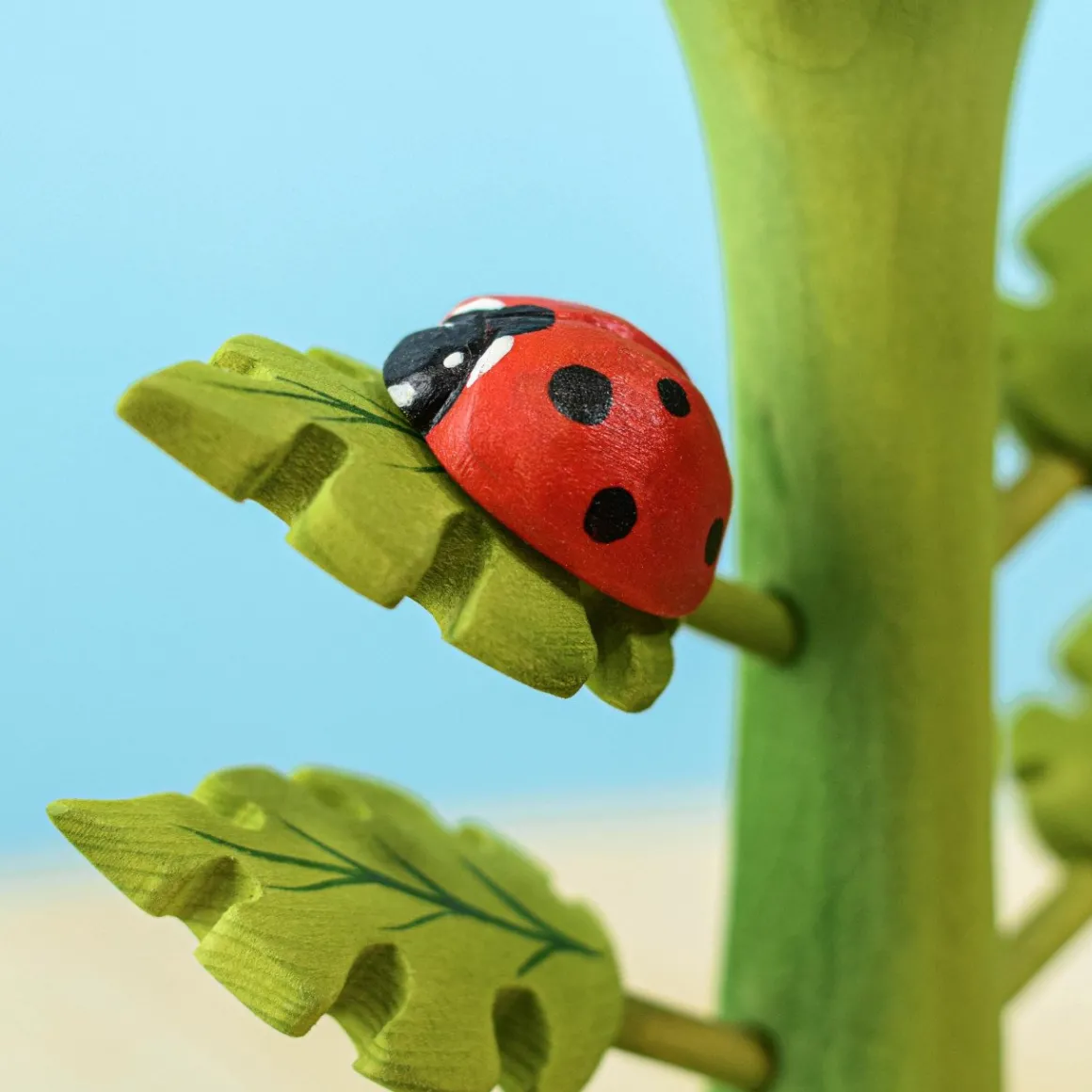 BumbuToys Ladybug Online