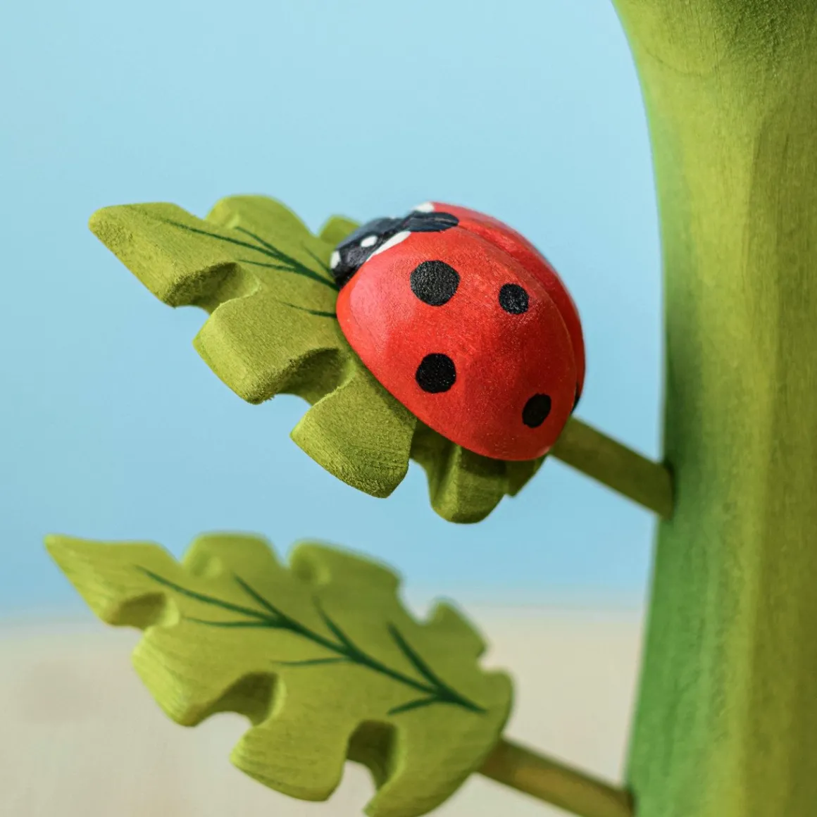 BumbuToys Ladybug Online