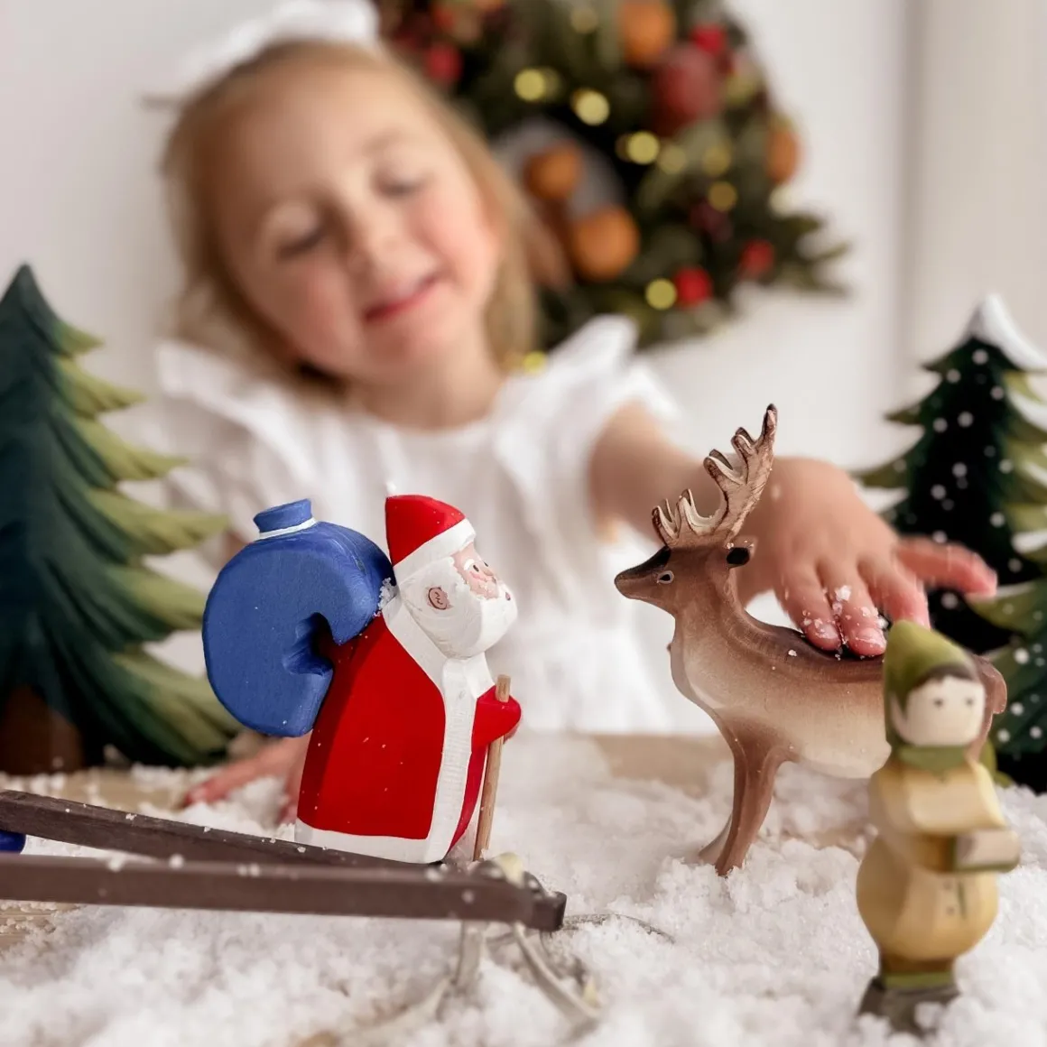 BumbuToys Reindeer Sale