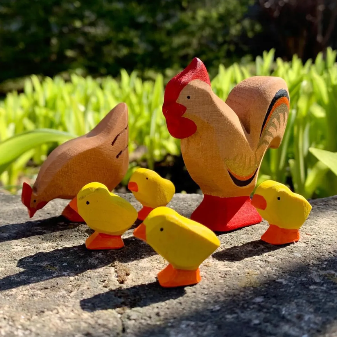 BumbuToys Rooster Outlet