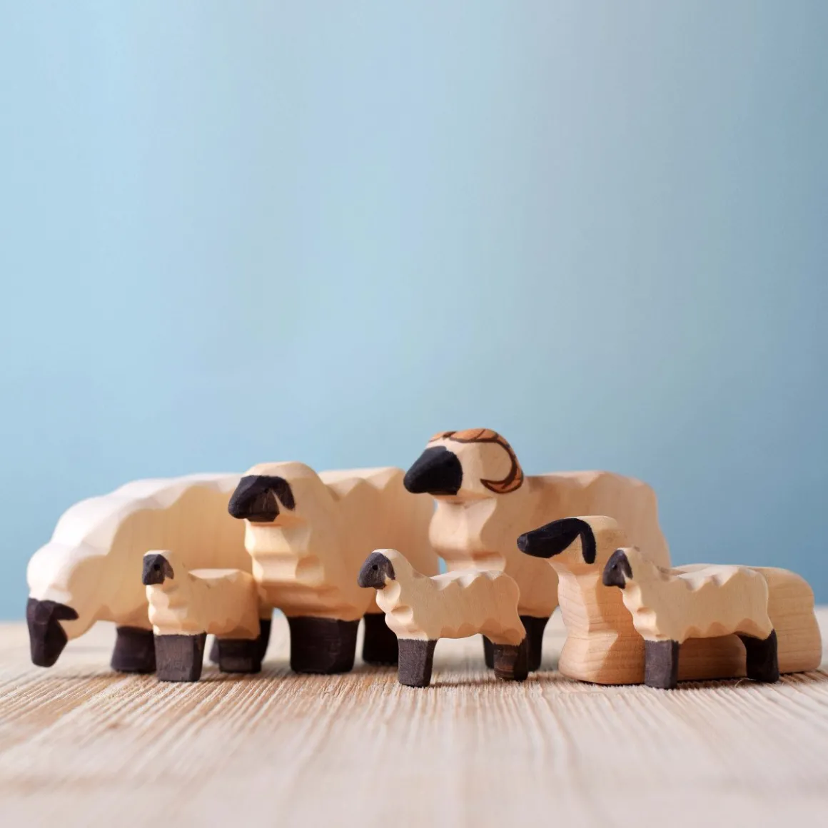 BumbuToys Sheep Eating New