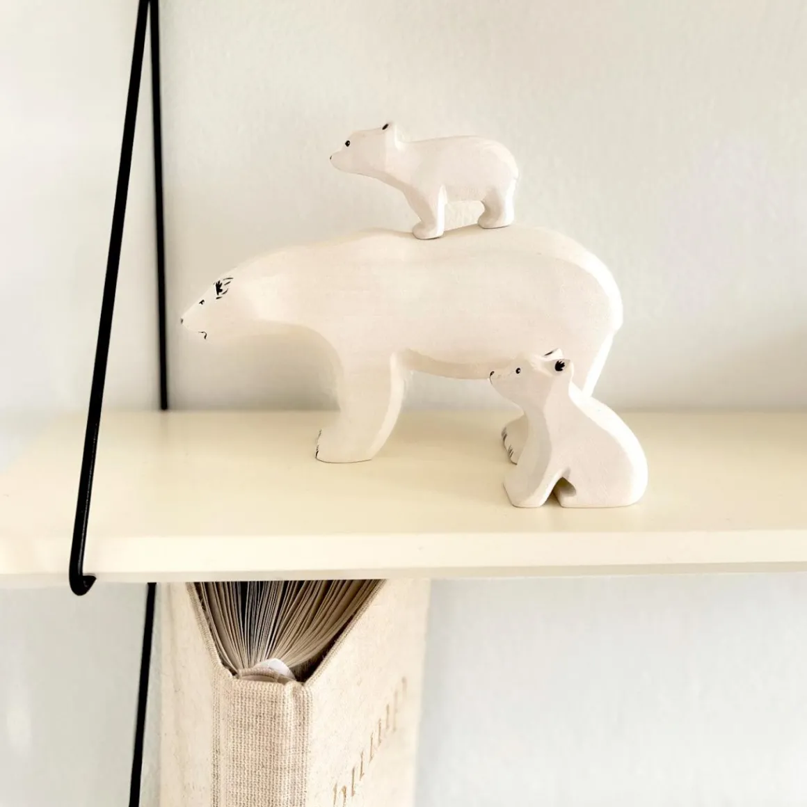 BumbuToys Small Polar Bear Best