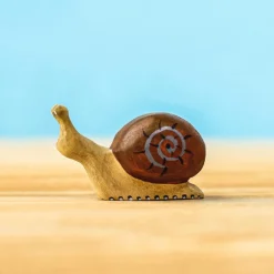 BumbuToys Snail Outlet