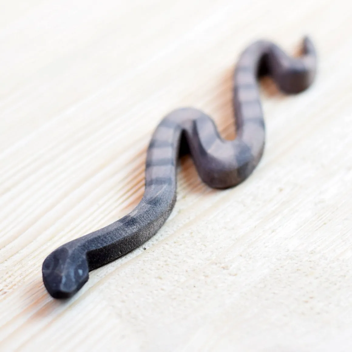 BumbuToys Snake Outlet