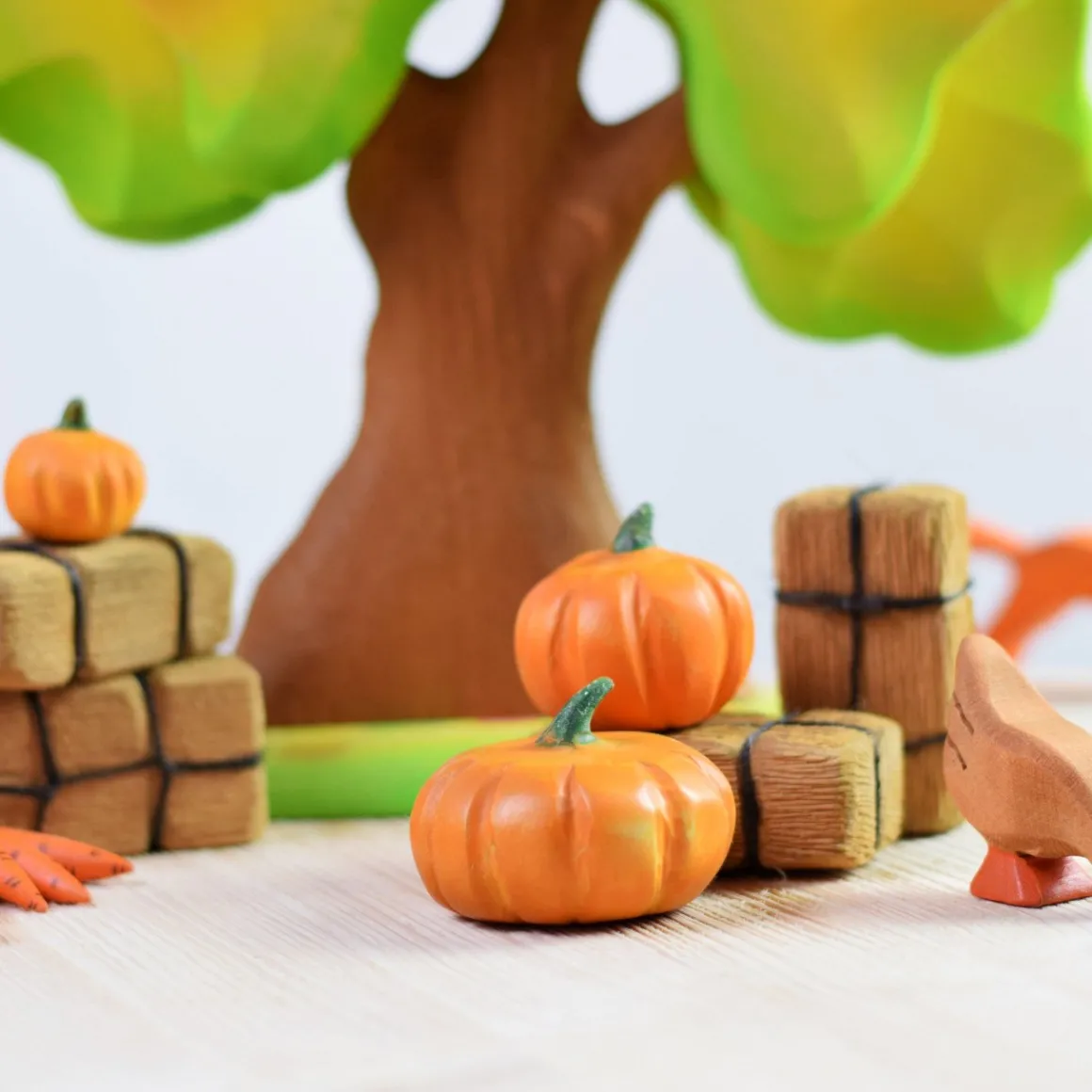BumbuToys Straw Bales & Pumpkins SET Sale