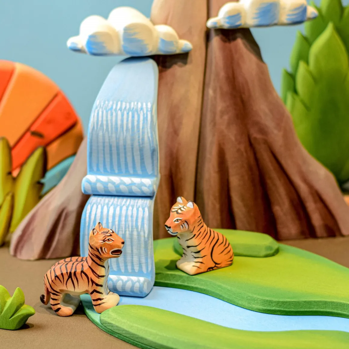BumbuToys Tiger Cub Standing Sale