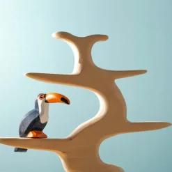 BumbuToys Toucan Sitting Best