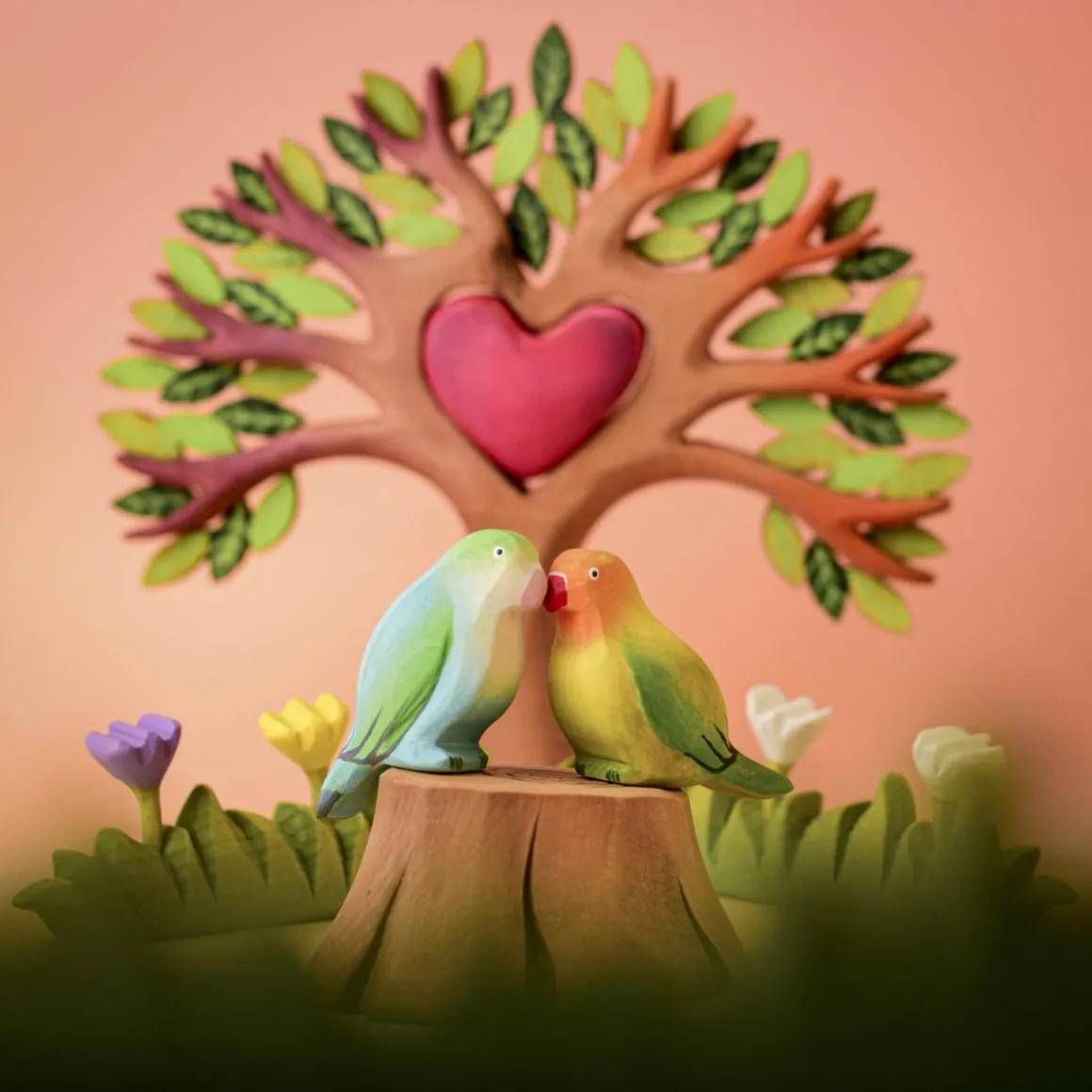 BumbuToys Tree Stump and Lovebirds SET Hot