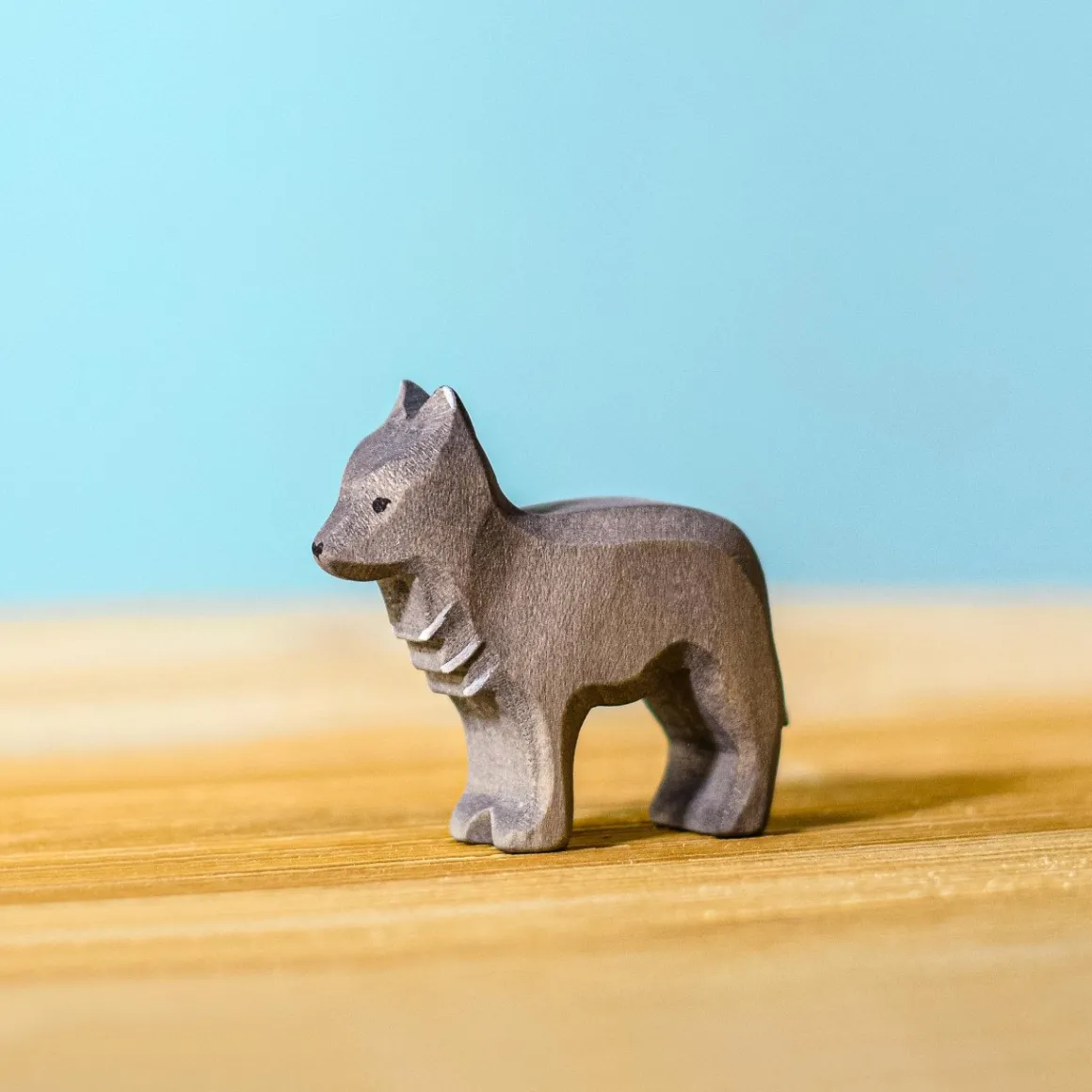 BumbuToys Wolf Cub Online